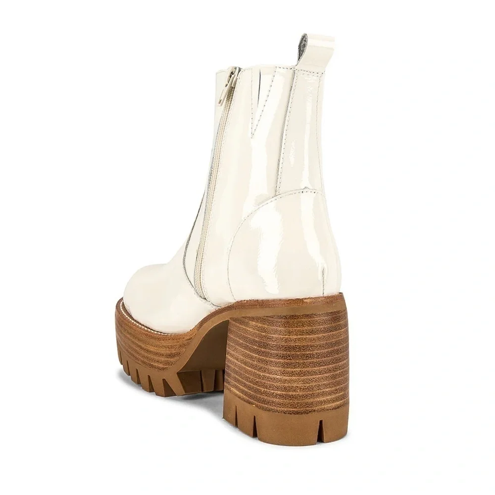 NIB Jeffrey Campbell Quavo Platform Lug Sole Boots in Ice Crinkle Patent…